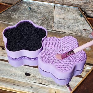 Silicone Makeup Brush Cleaning Pads - Lavender - Set of 2 - Flower